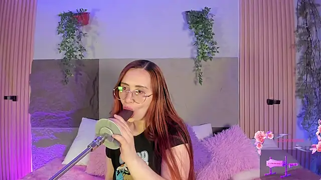 centaurigirl online show from 2, 3, 2026