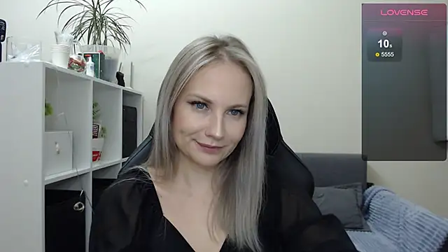 Sunny bunny6 online show from 30, 1, 2025
