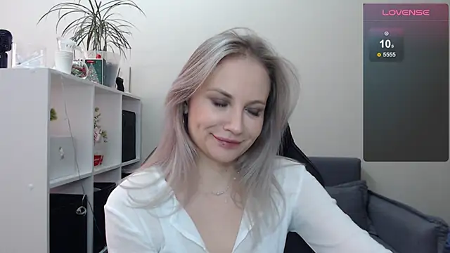 Sunny bunny6 online show from 7, 2, 2025
