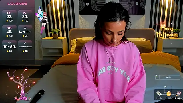 Snapshot of Tanita_Lambic chatting on 8, 10, 2025 Tanita Lambic online show from 8, 10, 2025