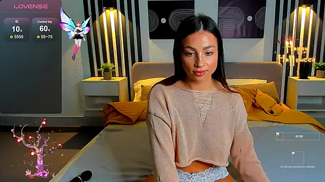 Snapshot of Tanita_Lambic chatting on 10, 10, 2025 Tanita Lambic online show from 10, 10, 2025