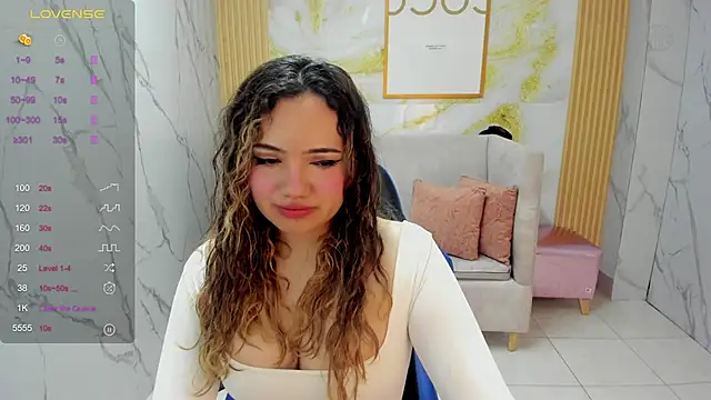 Snapshot of violet_sub chatting on 12, 5, 2026 violet sub online show from 12, 5, 2026