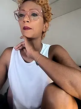 Amaliu  online show from 9, 10, 2025