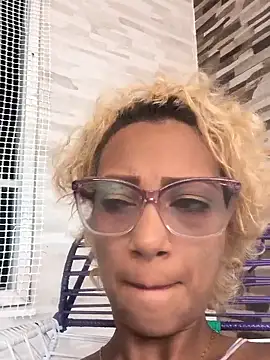 Amaliu  online show from 9, 2, 2026