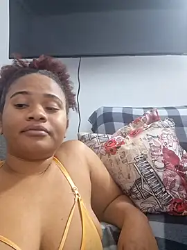 Snapshot of DANIELA_MICHEL chatting on 3, 12, 2025 DANIELA MICHEL online show from 3, 12, 2025