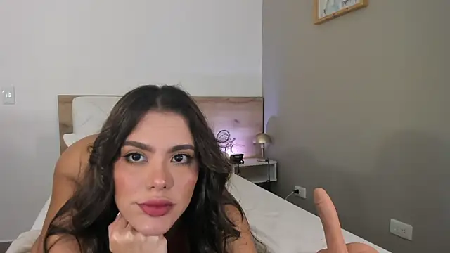 agussaenz online show from 28, 1, 2025