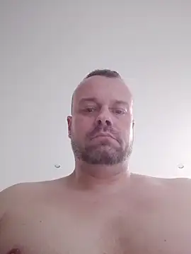 mikaaaaase online show from 28, 2, 2026