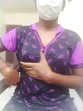 Snapshot of Preethytamilsexy chatting on 4, 3, 2025 Preethytamilsexy online show from 4, 3, 2025