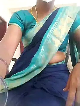 Snapshot of Preethytamilsexy chatting on 24, 1, 2025 Preethytamilsexy online show from 24, 1, 2025