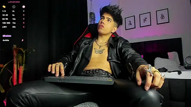 LyleBennett  online show from 12, 7, 2026
