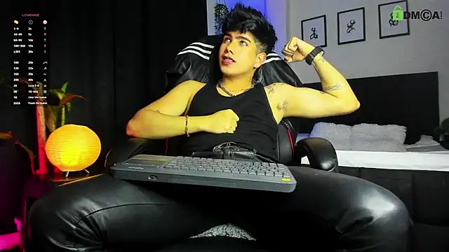 LyleBennett  online show from 2, 6, 2026