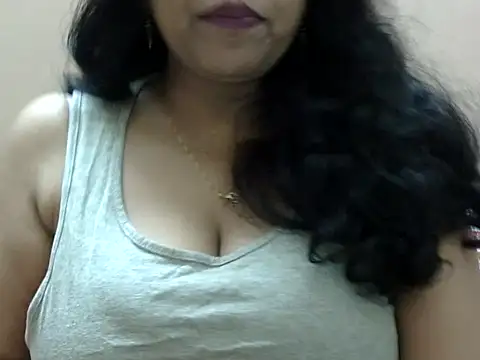 Snapshot of Riya_riyaa chatting on 11, 11, 2025 Riya riyaa online show from 11, 11, 2025