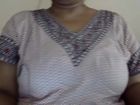 Snapshot of Riya_riyaa chatting on 1, 11, 2025 Riya riyaa online show from 1, 11, 2025
