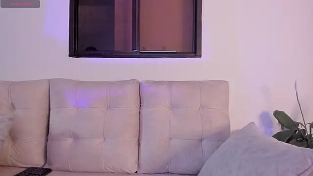 stephaniediaz online show from 7, 1, 2026