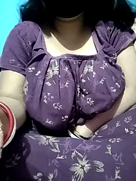 BERRY 00 online show from 11, 2, 2026