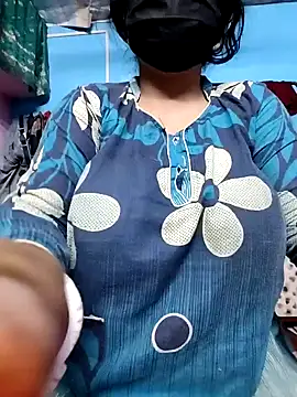 BERRY 00 online show from 23, 12, 2025