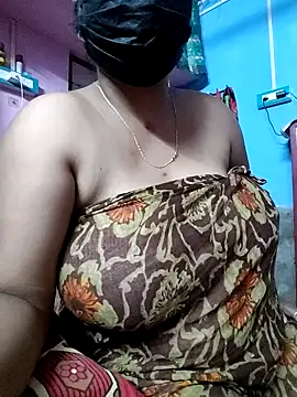 BERRY 00 online show from 4, 4, 2026