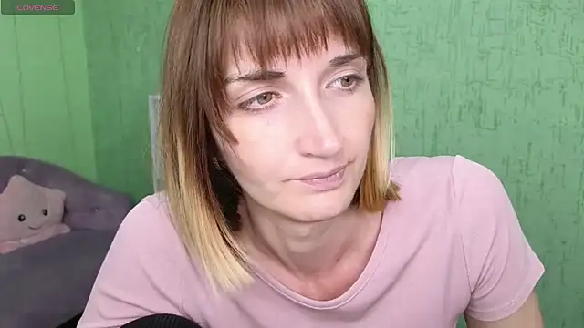Nika Kitten online show from 15, 5, 2026