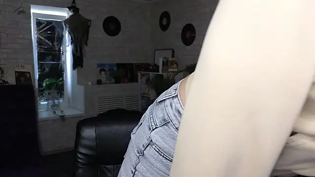 Nika Kitten online show from 16, 3, 2026