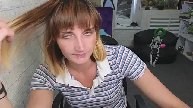 Nika Kitten online show from 8, 6, 2026