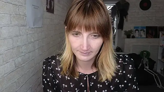 Nika Kitten online show from 24, 4, 2026