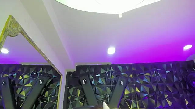 AlliceRosero online show from 27, 3, 2026