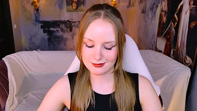 VivienLeeigh online show from 28, 3, 2026