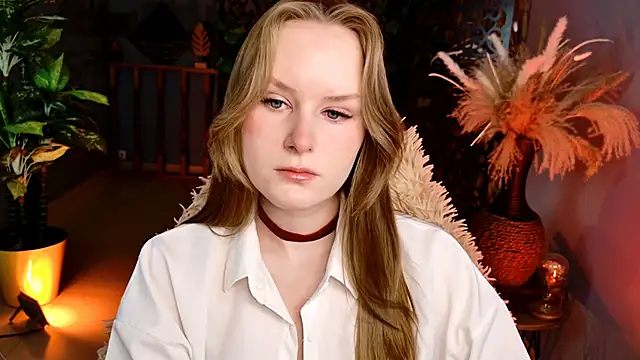 VivienLeeigh online show from 18, 5, 2026