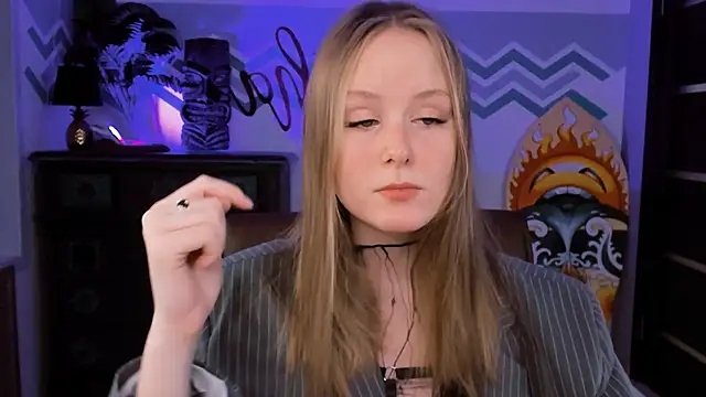 VivienLeeigh online show from 23, 2, 2025