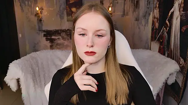 VivienLeeigh online show from 6, 3, 2026