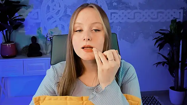VivienLeeigh online show from 1, 3, 2025