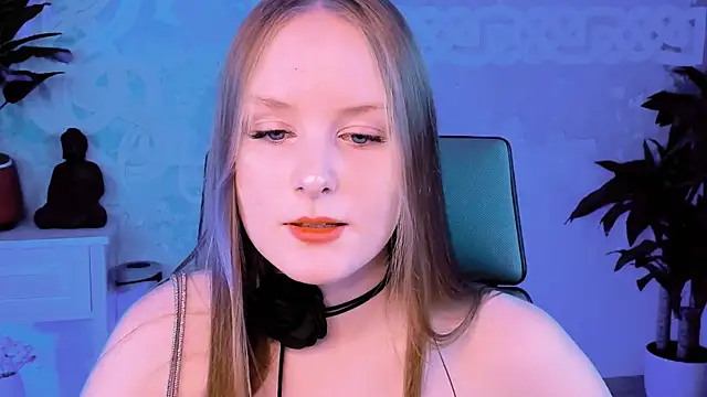 VivienLeeigh online show from 13, 9, 2025