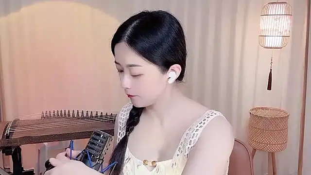 Snapshot of Tian-xin-999 chatting on 1, 6, 2026 Tian-xin-999 online show from 1, 6, 2026