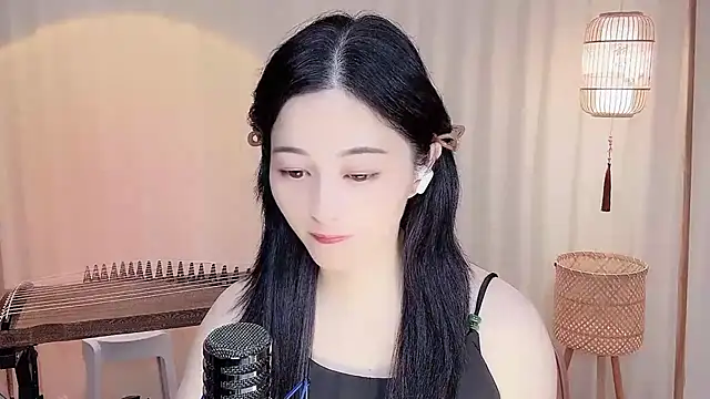 Snapshot of Tian-xin-999 chatting on 6, 6, 2026 Tian-xin-999 online show from 6, 6, 2026