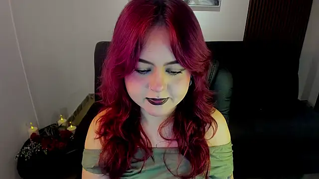 crimson tati  online show from 26, 10, 2025