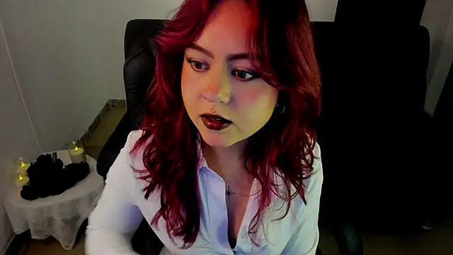 crimson tati  online show from 23, 10, 2025