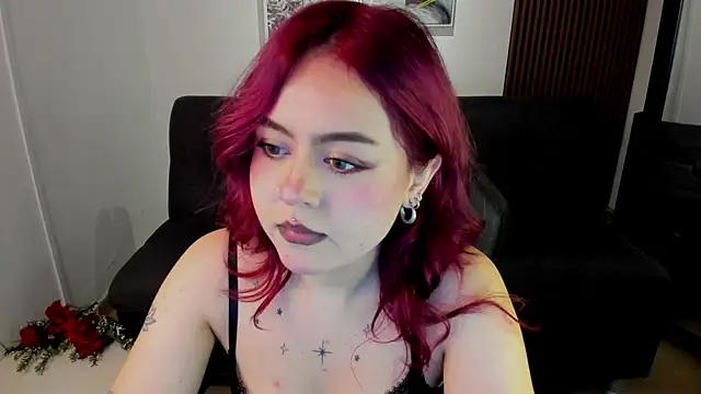 crimson tati  online show from 18, 9, 2025