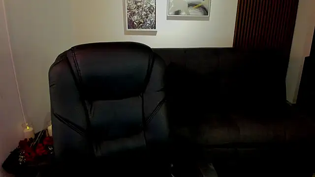 crimson tati  online show from 31, 10, 2025