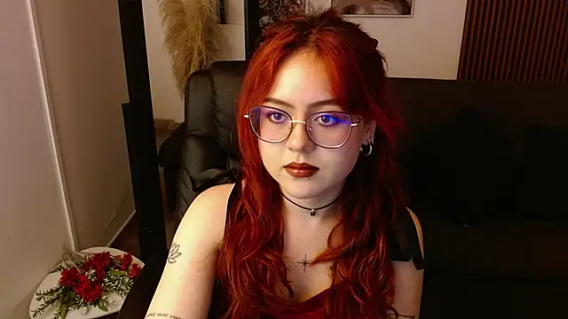 crimson tati  online show from 19, 2, 2025