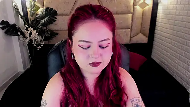 crimson tati  online show from 14, 4, 2026