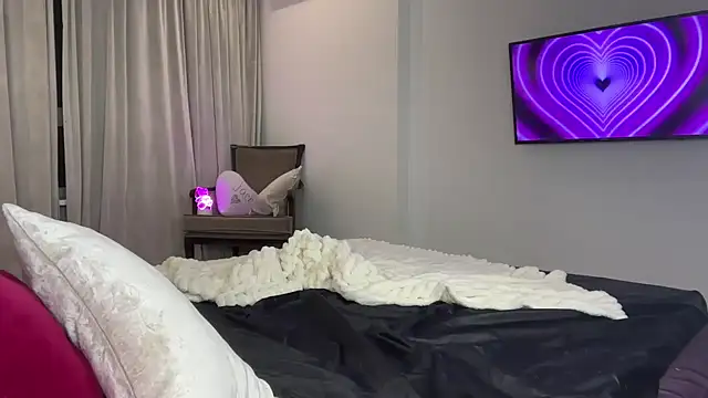 little fox alisa online show from 19, 3, 2025