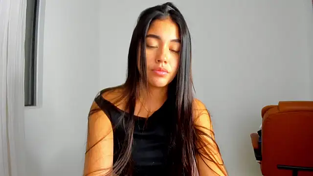 AriaMontgomery online show from 16, 4, 2026