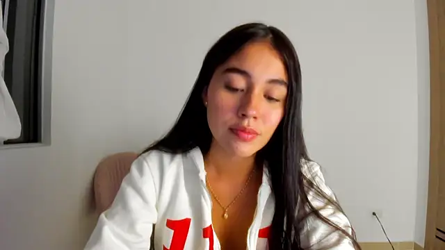 AriaMontgomery online show from 1, 6, 2026