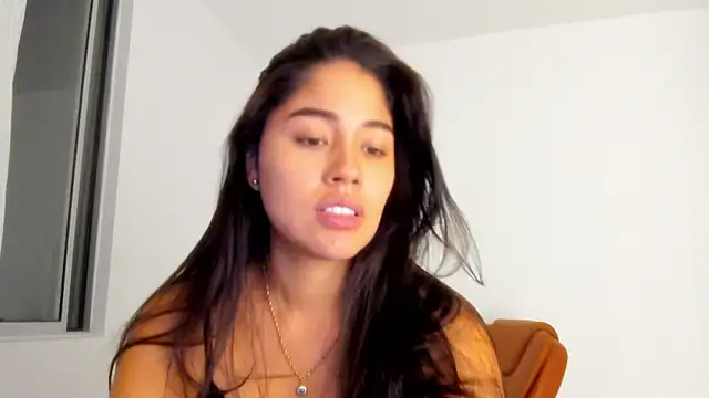 Snapshot of AriaMontgomery chatting on 7, 7, 2026 AriaMontgomery online show from 7, 7, 2026