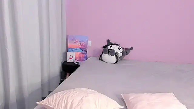 Fluffy Monica online show from 5, 7, 2026