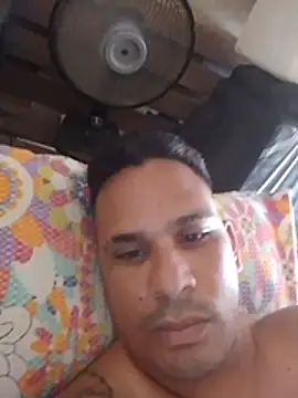 Snapshot of Viny459 chatting on 21, 12, 2025 Viny459 online show from 21, 12, 2025