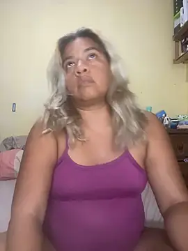 Snapshot of DanielitaWM chatting on 7, 6, 2026 DanielitaWM online show from 7, 6, 2026