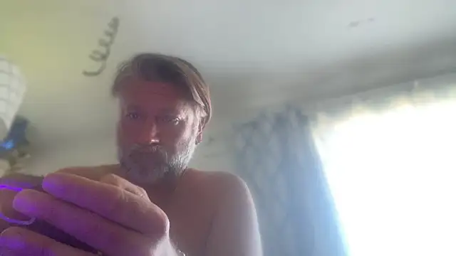 Snapshot of onlym4m chatting on 4, 5, 2026 onlym4m online show from 4, 5, 2026