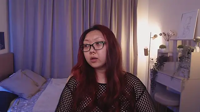 Snapshot of Marine_Vact chatting on 6, 5, 2026 Marine Vact online show from 6, 5, 2026