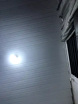 luara1988 online show from 1, 12, 2025